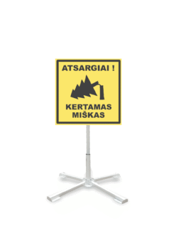 Pastatomas Sulankstomas Kelio ženklas "Atsargiai Kertamas Miškas"